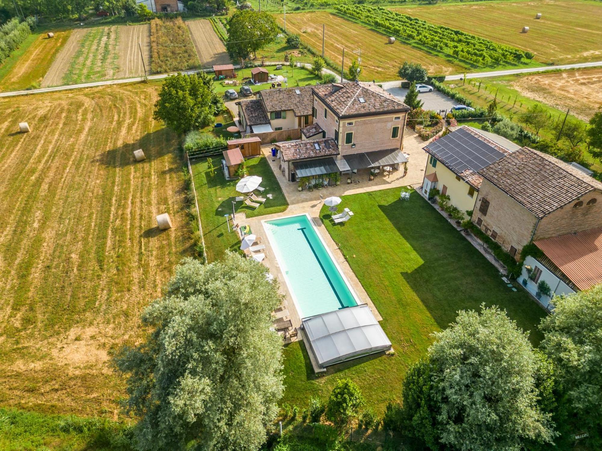 La Casa Di Valeria - Modena Módena Exterior foto