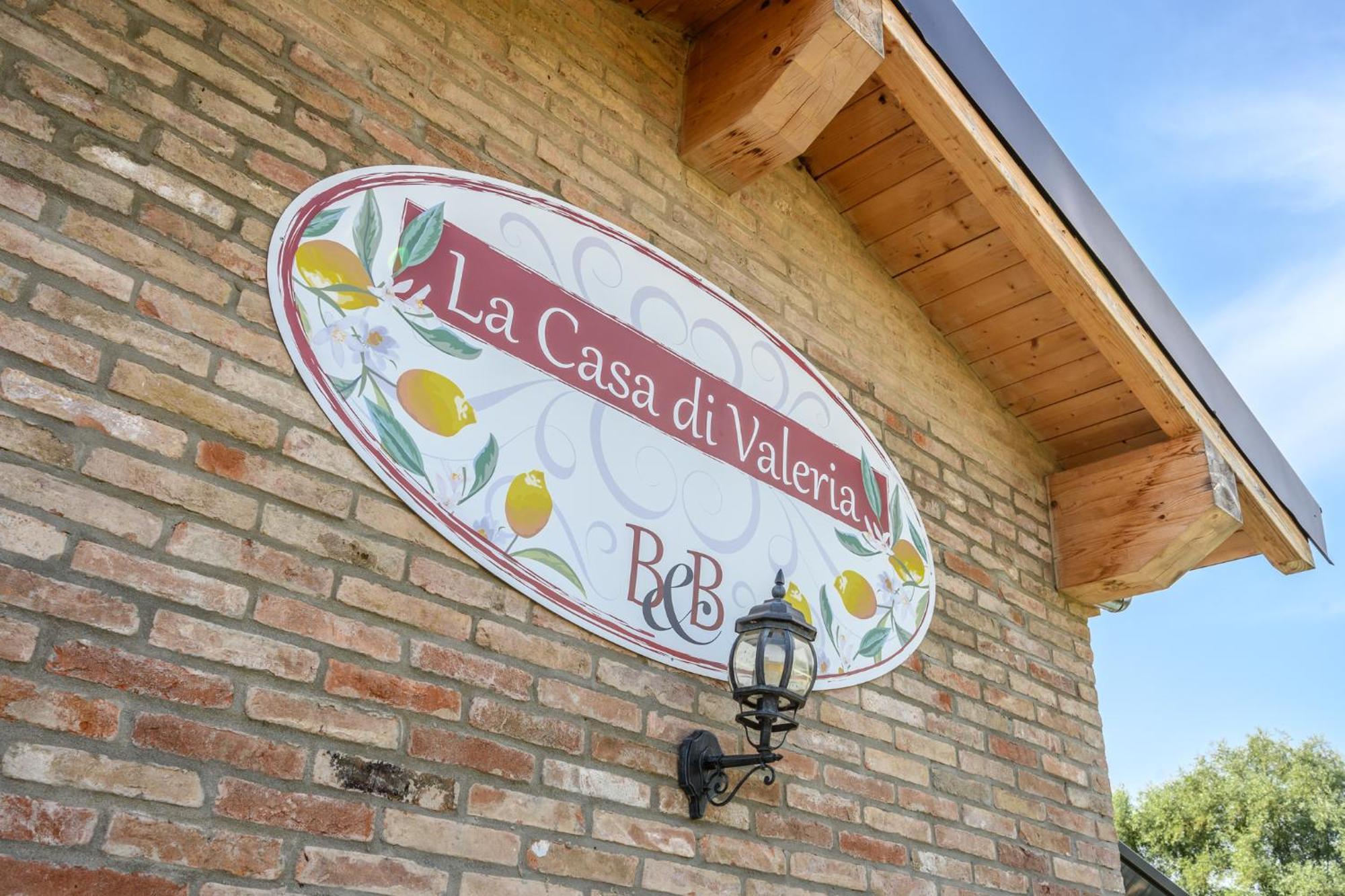 La Casa Di Valeria - Modena Módena Exterior foto