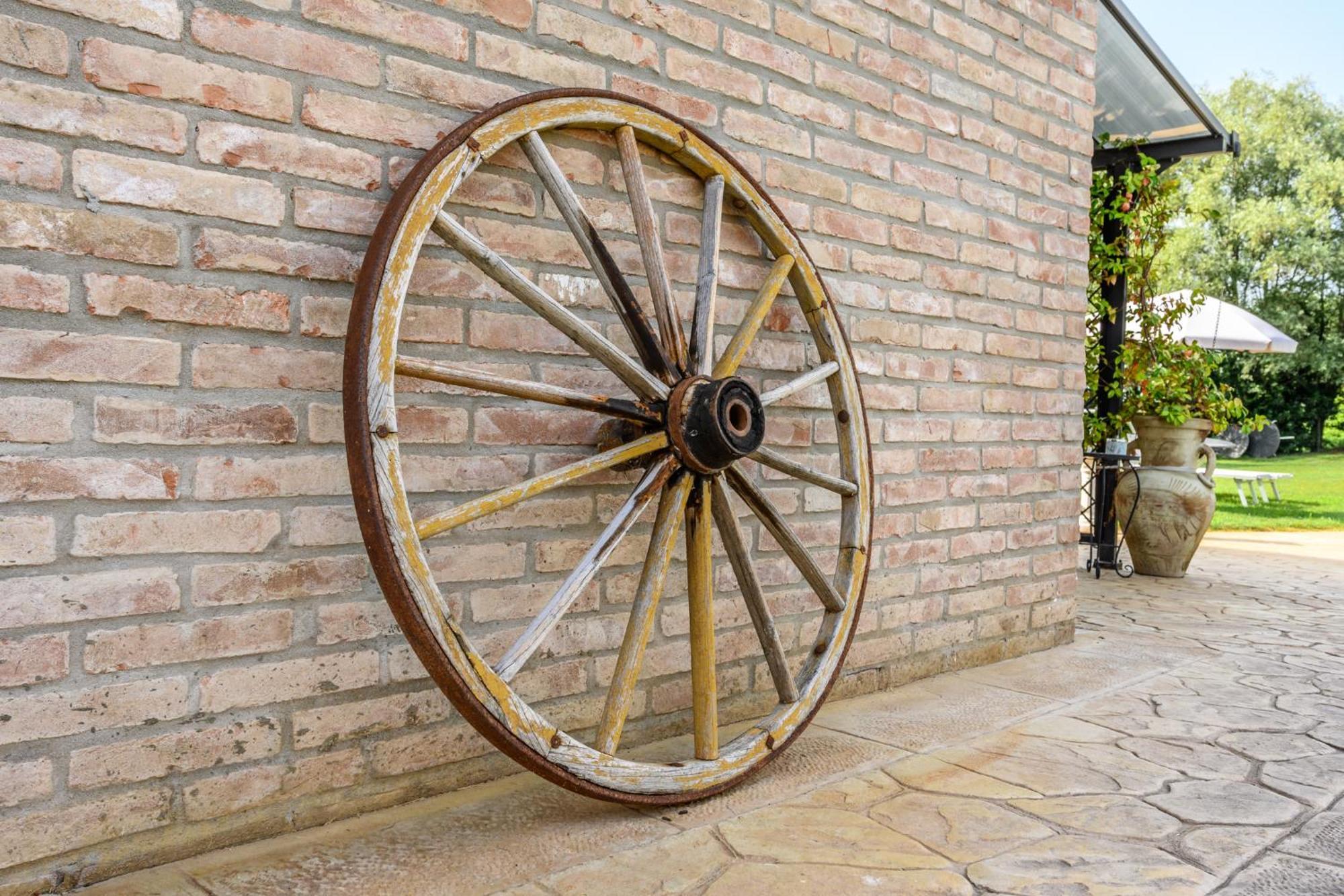 La Casa Di Valeria - Modena Módena Exterior foto
