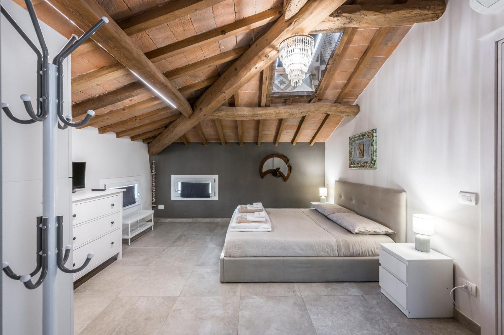La Casa Di Valeria - Modena Módena Exterior foto